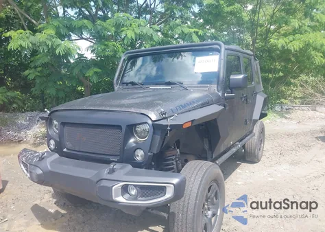 2016 Jeep Wrangler Unlimited Black Bear из США, поврежденный, VIN 1C4BJWDG2GL120505